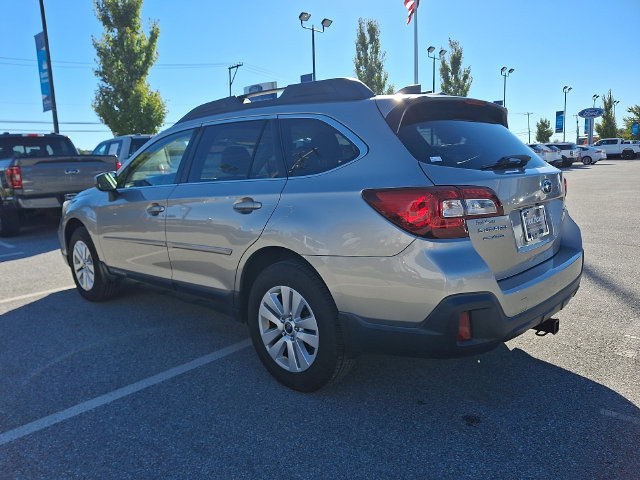 Used 2018 Subaru Outback 2.5i Premium AWD/4WD image 9
