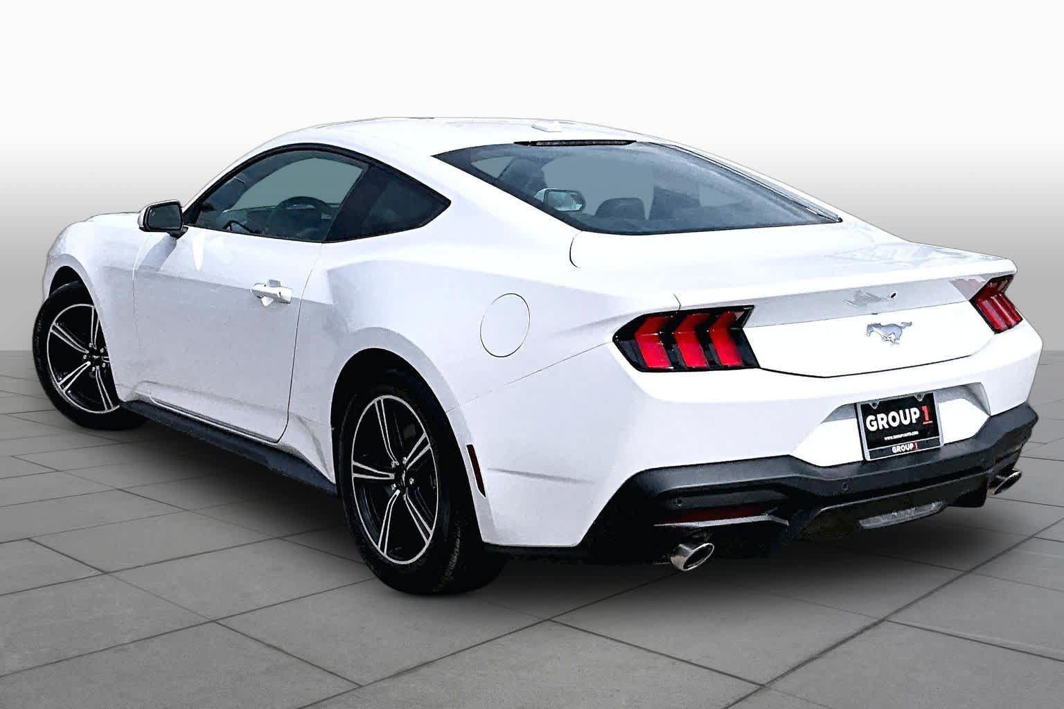 Certified 2025 Ford Mustang Coupe RWD image 12