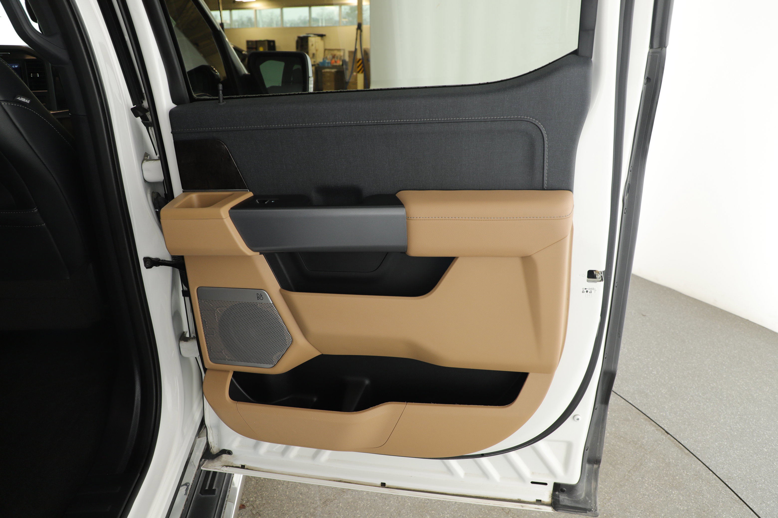 Certified 2022 Ford F150 Lariat image 18