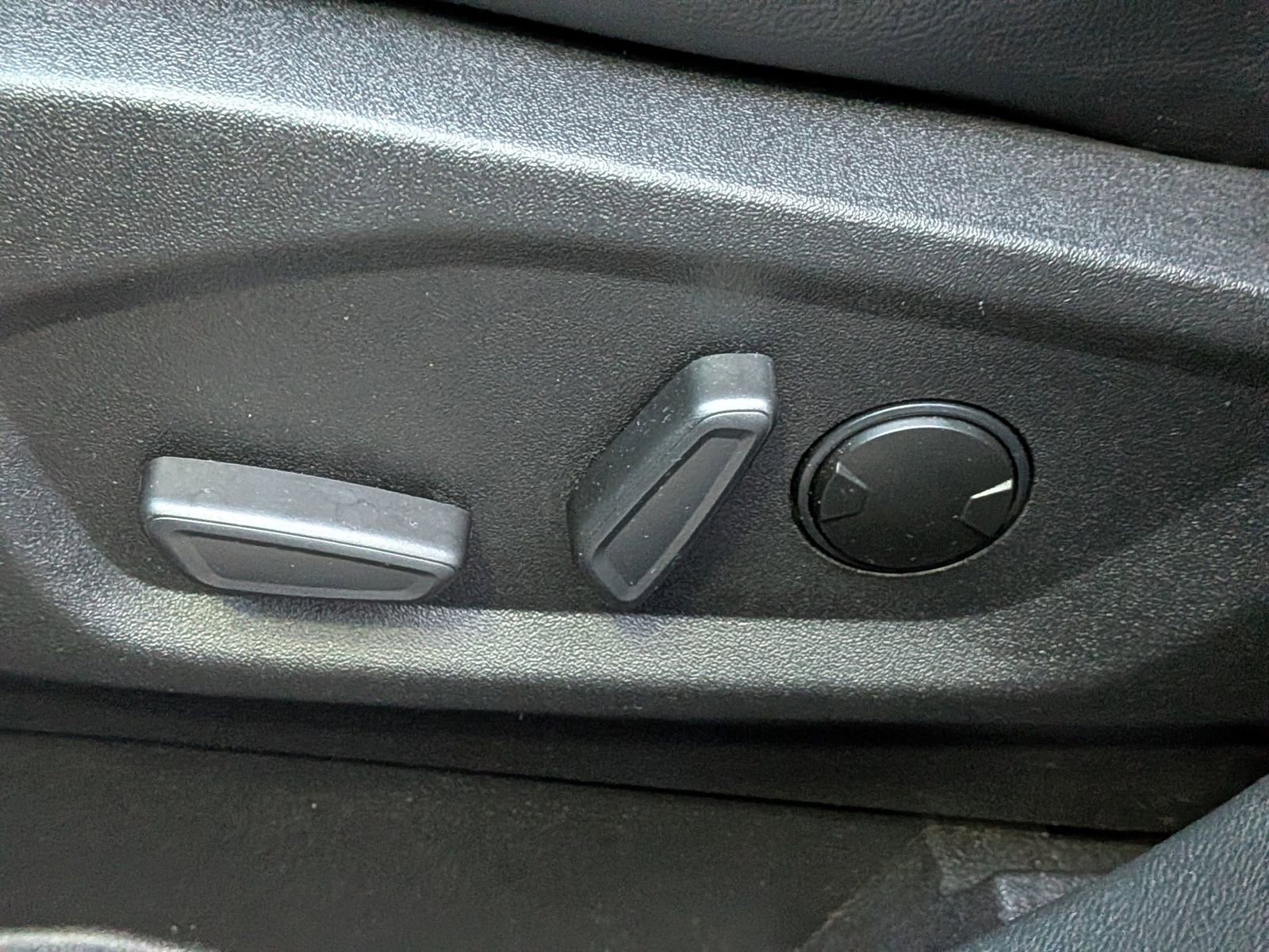 Certified 2024 Ford Edge SEL w/ Convenience Package image 22