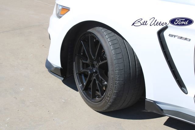 Certified 2019 Ford Mustang Shelby GT350 w/ Technology Package image 9