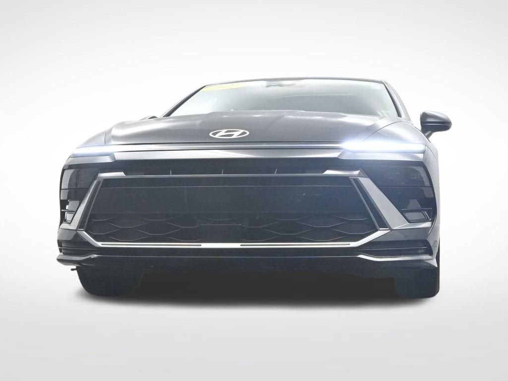 Used 2025 Hyundai Sonata SEL FWD image 39