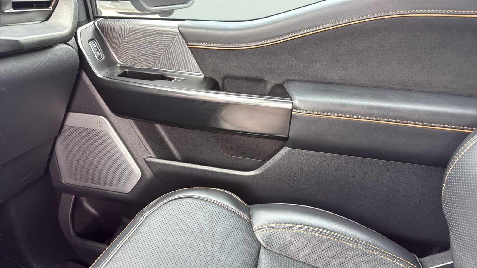 Certified 2023 Ford F150 Platinum w/ Equipment Group 701A High image 24