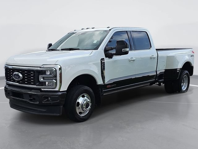 Certified 2024 Ford F350 King Ranch AWD/4WD image 3