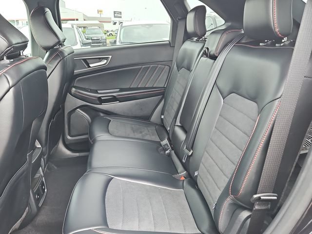 Certified 2024 Ford Edge ST-Line AWD/4WD image 28