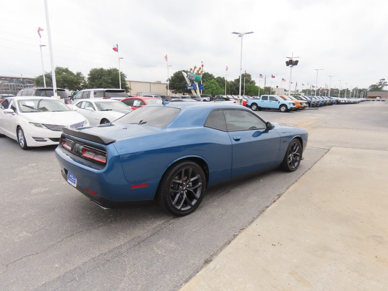 Used 2023 Dodge Challenger R/T w/ Blacktop Package RWD image 11