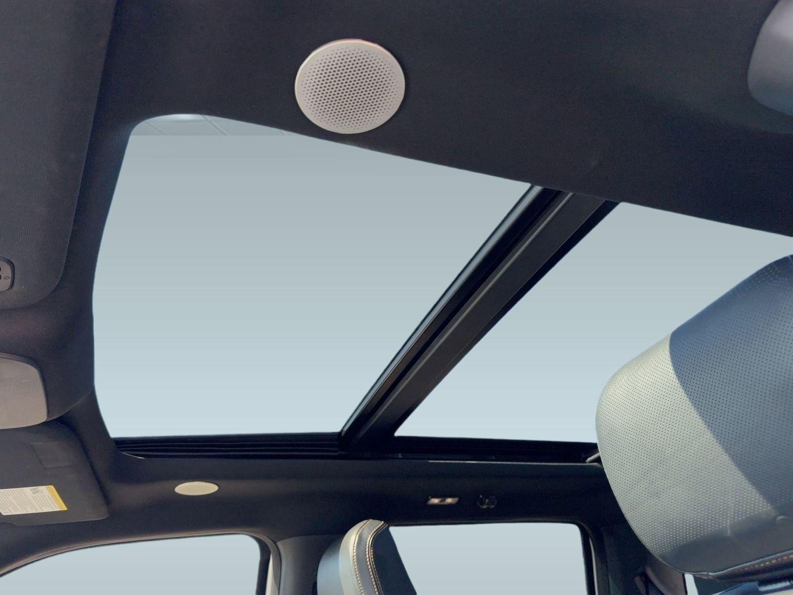 Certified 2023 Ford F150 Platinum w/ Equipment Group 701A High image 15