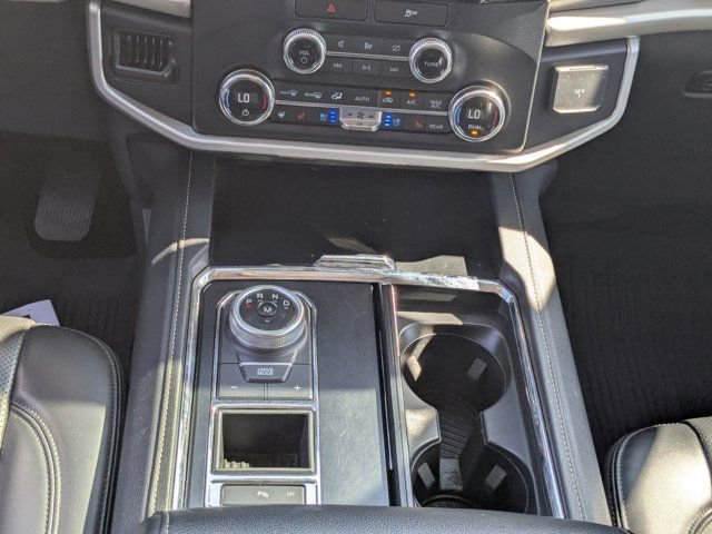 Certified 2022 Ford Expedition XLT image 21