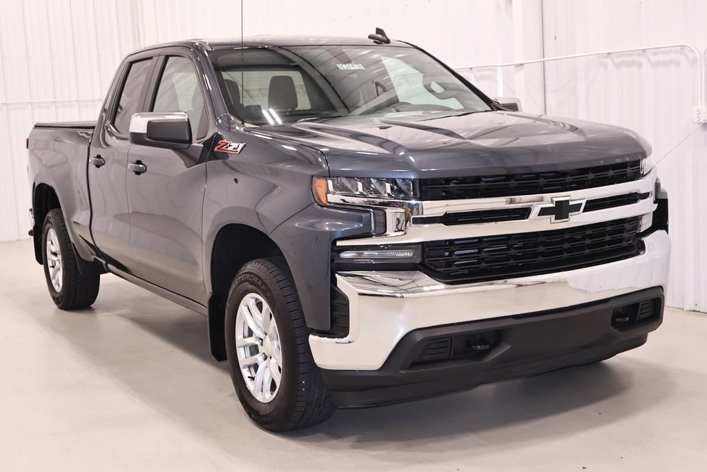 Used 2019 Chevrolet Silverado 1500 LT w/ All-Star Edition AWD/4WD image 4