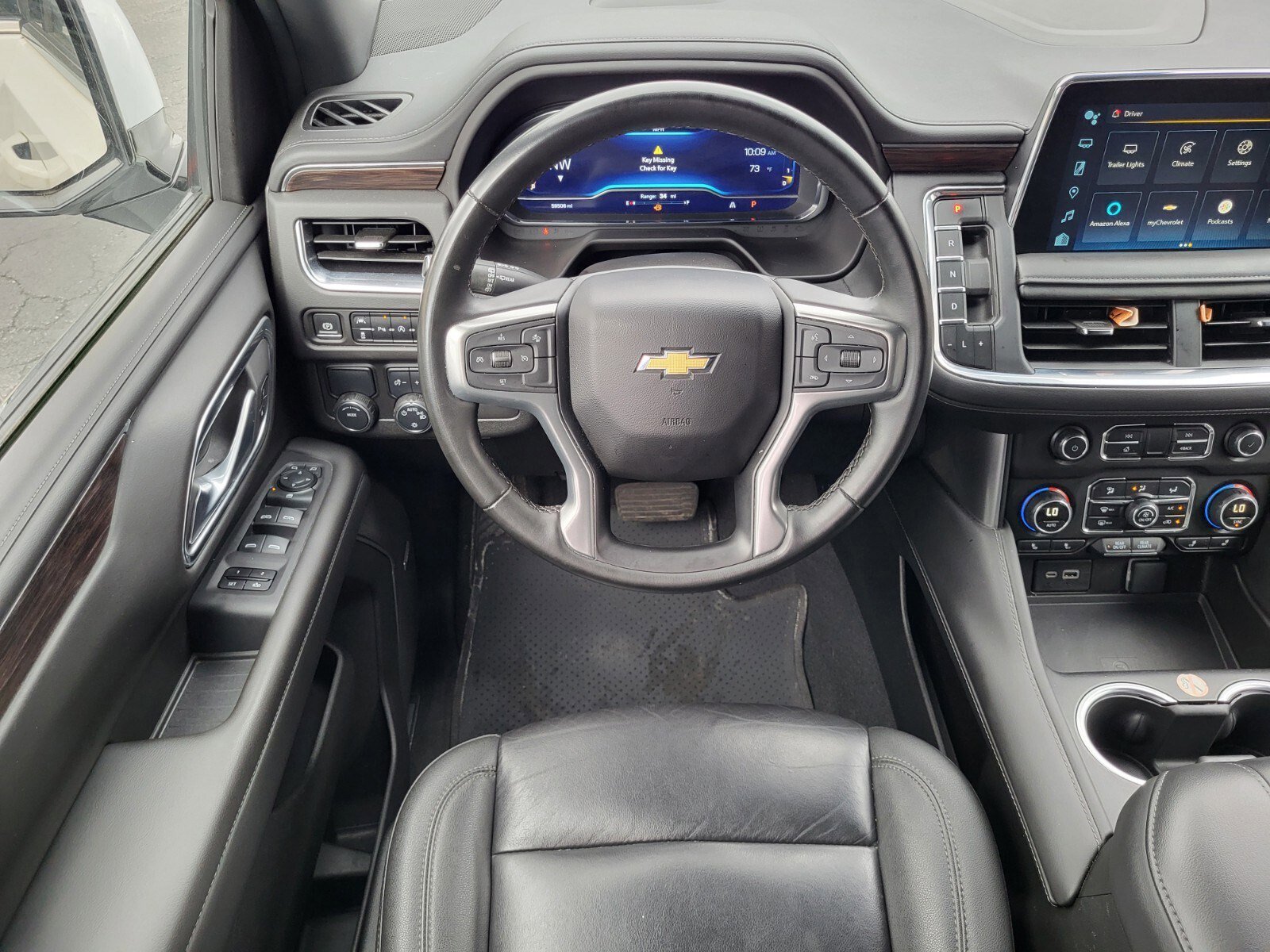 Used 2024 Chevrolet Suburban LT image 14