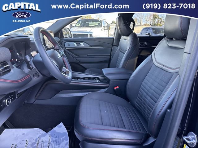 Certified 2025 Ford Explorer ST-Line w/ Premium Package AWD/4WD image 24