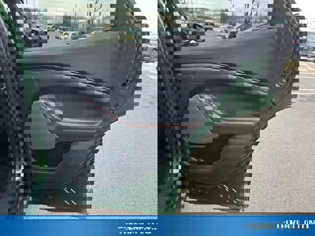 Certified 2025 Ford Mustang Mach-E Premium w/ Sport Appearance Package image 21