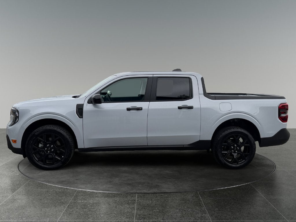 Certified 2025 Ford Maverick XLT w/ XLT Luxury Package AWD/4WD image 5