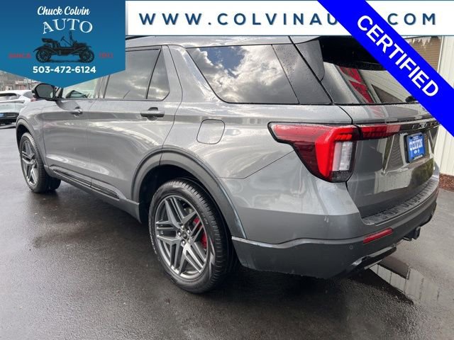 Certified 2025 Ford Explorer ST-Line w/ ST-Line Street Pack image 8
