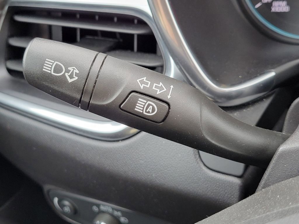 Used 2024 Chevrolet Equinox LT image 31