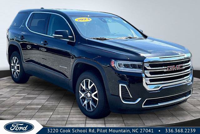 Used 2023 GMC Acadia SLE w/ LPO, Floor Liner Package FWD image 1