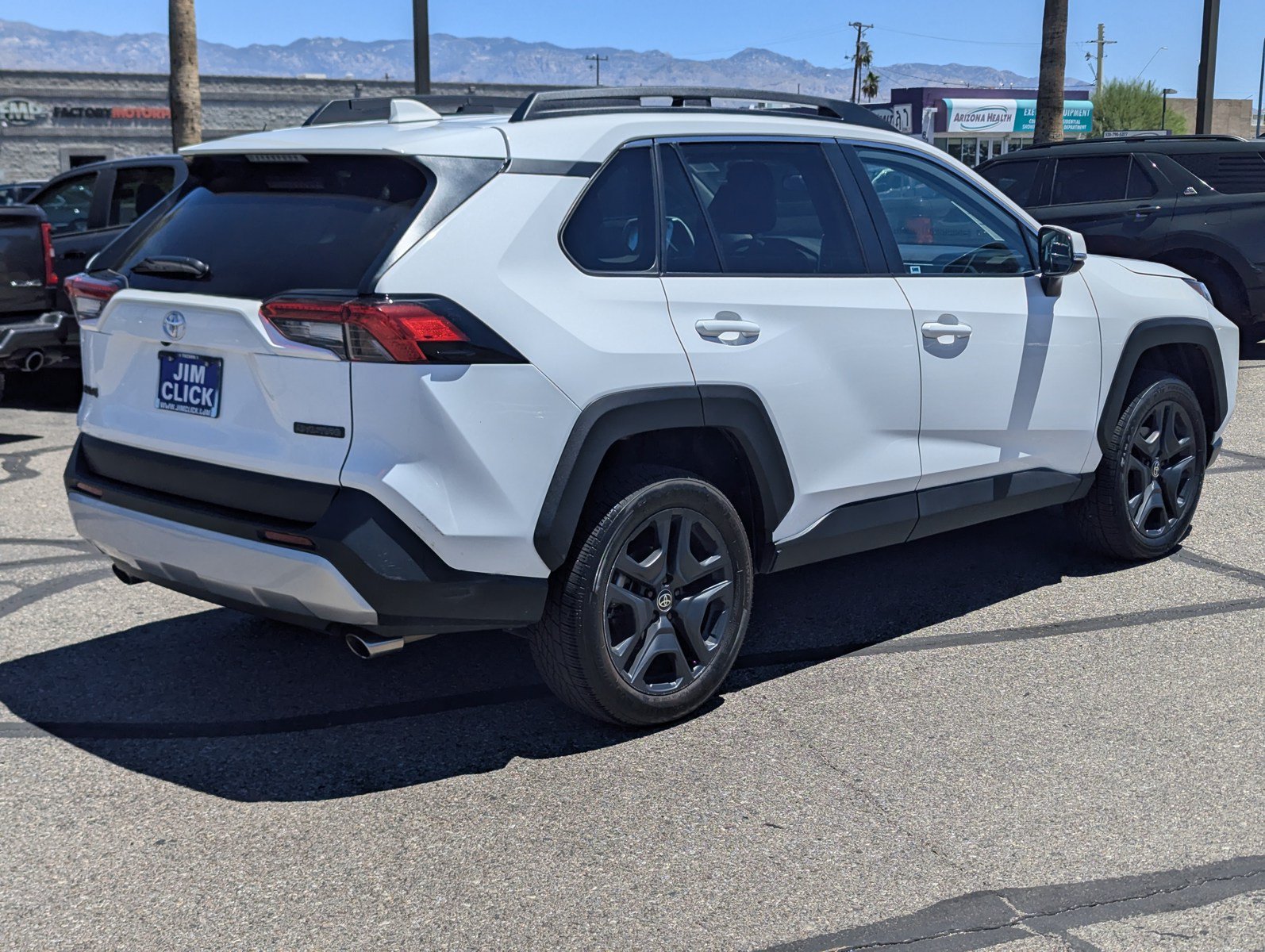 Used 2024 Toyota RAV4 Adventure AWD/4WD image 2