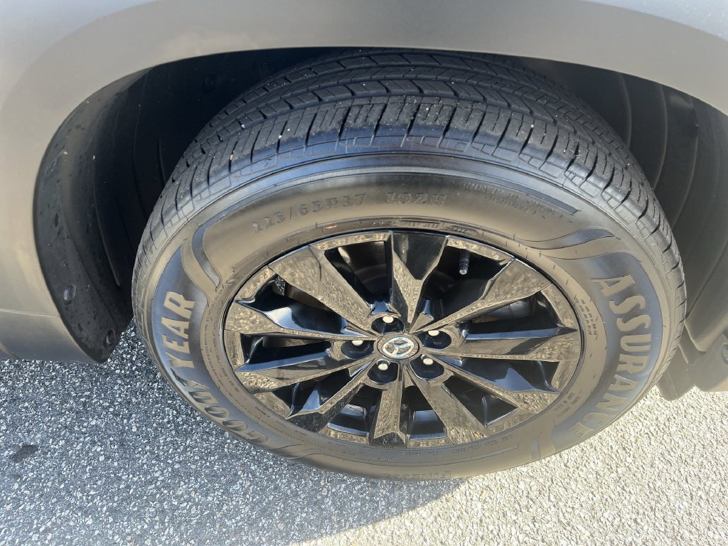 Used 2025 MAZDA CX-50 AWD 2.5 S w/ Preferred Package image 2