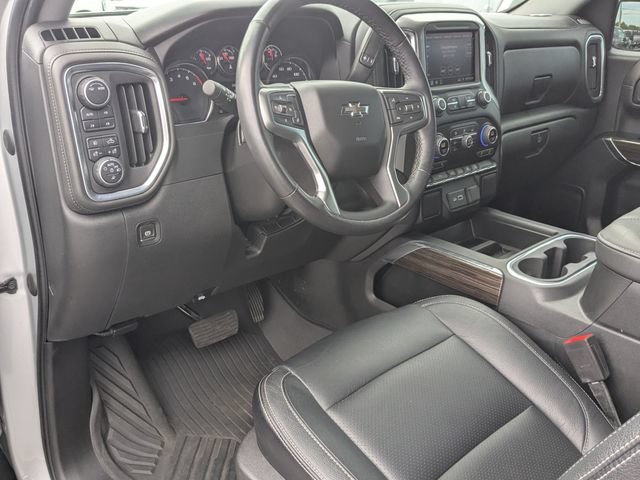 Used 2022 Chevrolet Silverado 1500 RST w/ LPO, Blackout Package AWD/4WD image 11