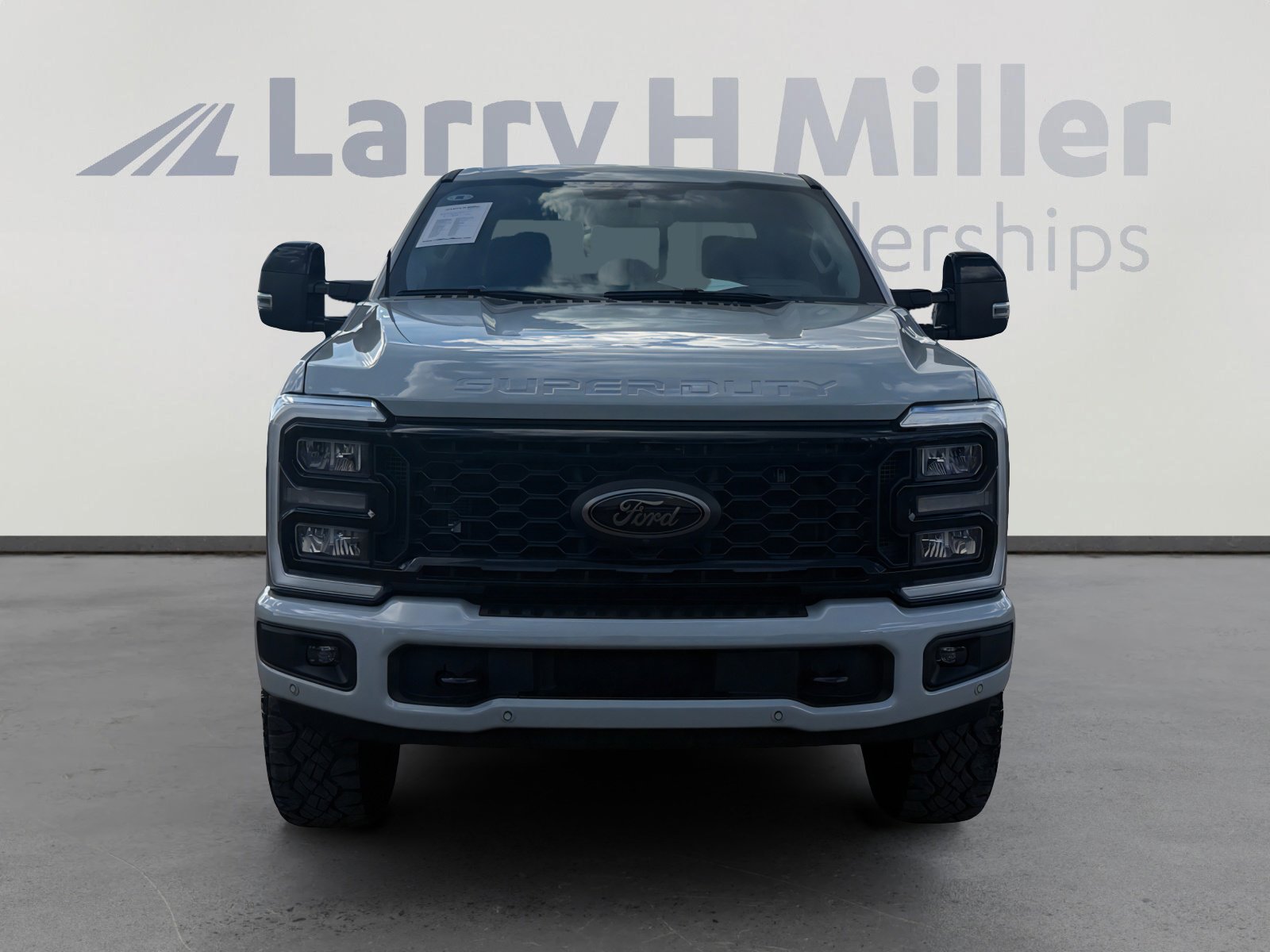 Certified 2025 Ford F250 Lariat w/ Lariat Ultimate Package image 8