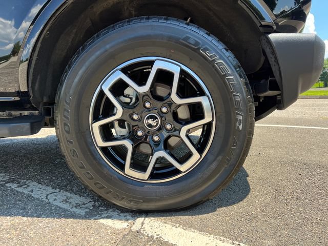 Certified 2022 Ford Bronco Outer Banks AWD/4WD image 13