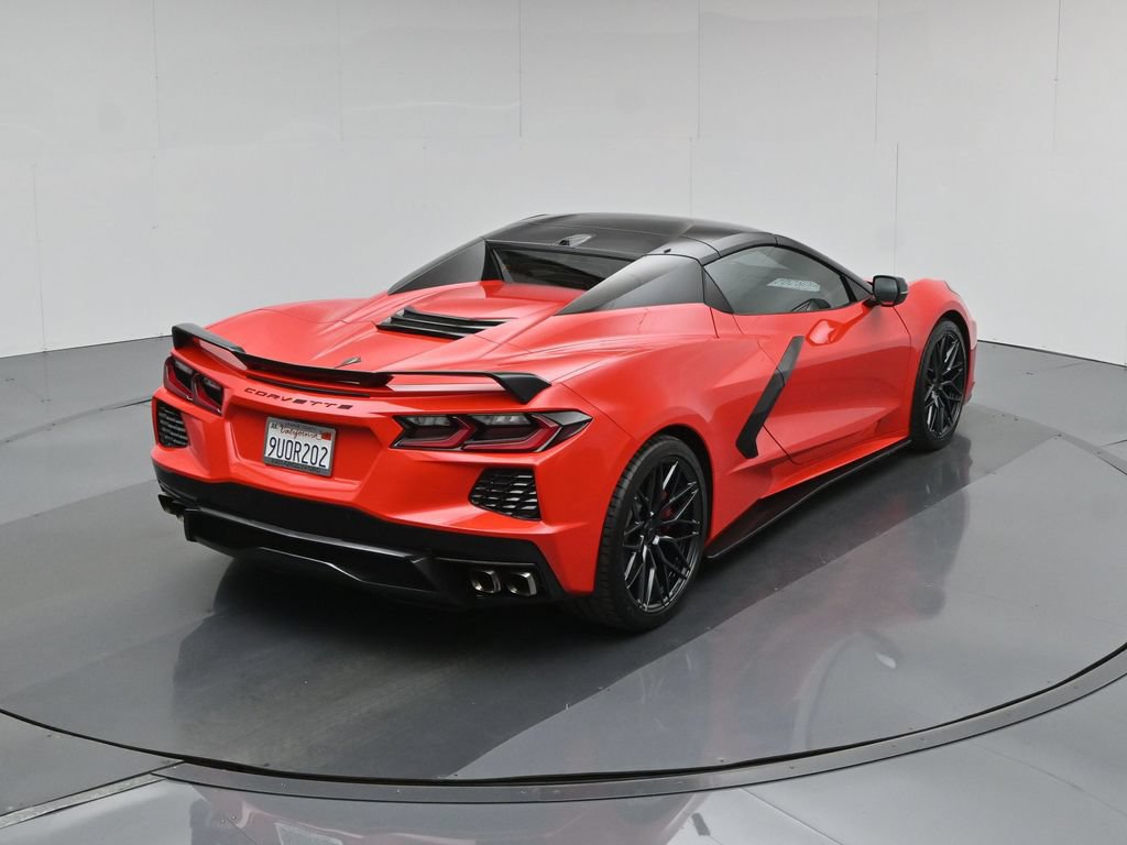Used 2021 Chevrolet Corvette Stingray Premium Conv w/ Z51 Performance Package RWD image 41