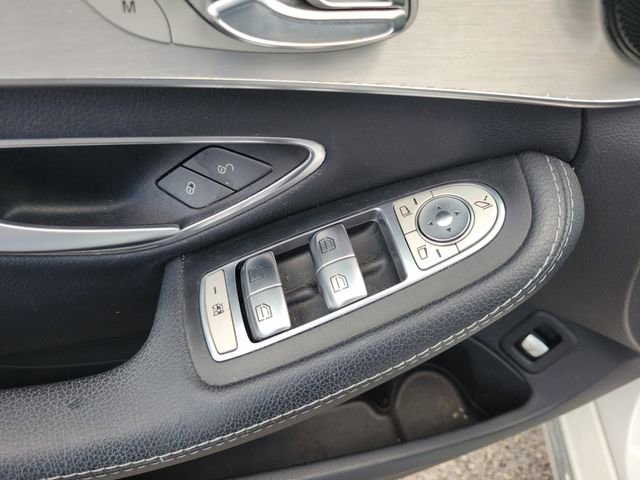 Used 2018 Mercedes-Benz C 300 C 300 image 16