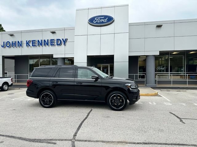 Certified 2023 Ford Expedition Limited AWD/4WD image 32