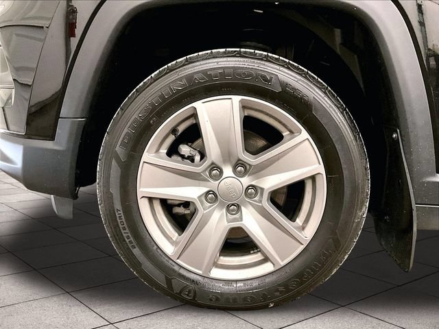 Used 2022 Jeep Compass Latitude w/ Convenience Group AWD/4WD image 8