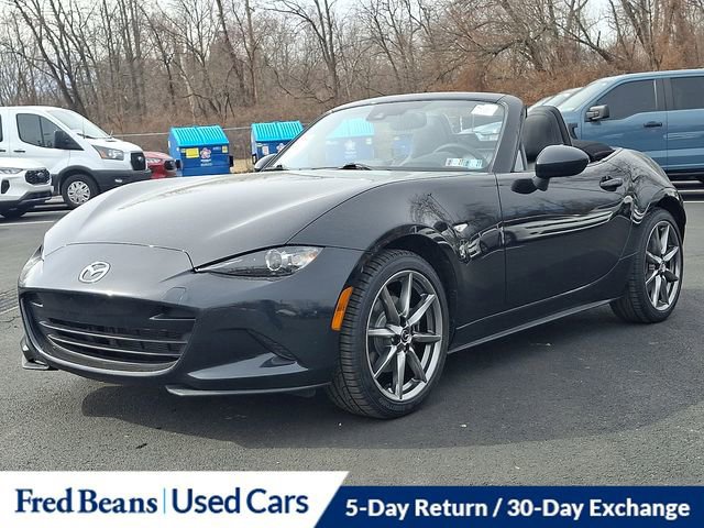 Used 2022 MAZDA MX-5 Miata Grand Touring w/ Weather Package image 2