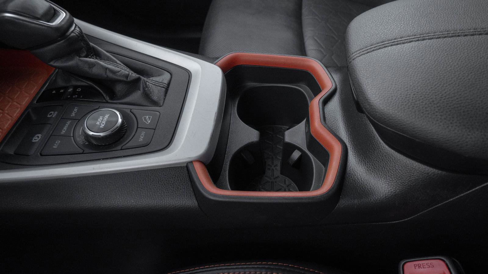 Used 2020 Toyota RAV4 Adventure image 18