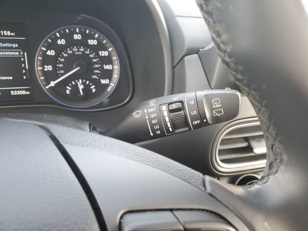 Used 2020 Hyundai Kona Limited image 19