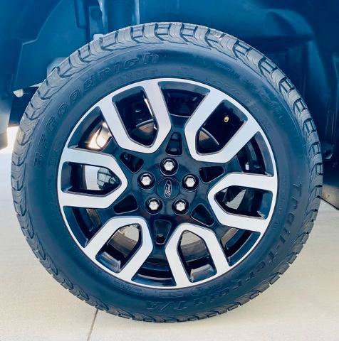 Certified 2024 Ford Maverick Lariat w/ 4K Tow Package AWD/4WD image 9