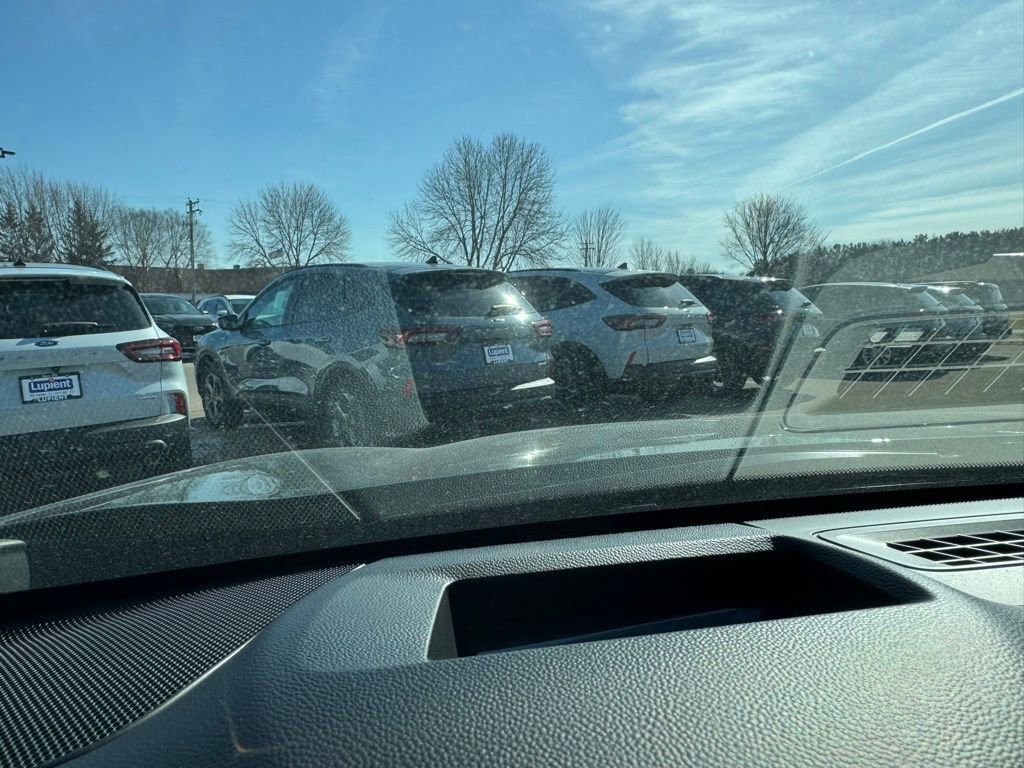 Used 2023 Buick Enclave Avenir w/ Trailering Package, 5000 lbs. AWD/4WD image 20