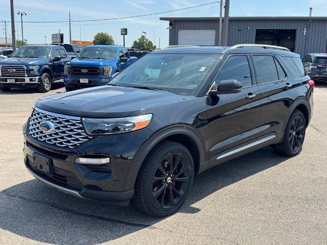 Certified 2021 Ford Explorer Platinum w/ Equipment Group 601A AWD/4WD image 2