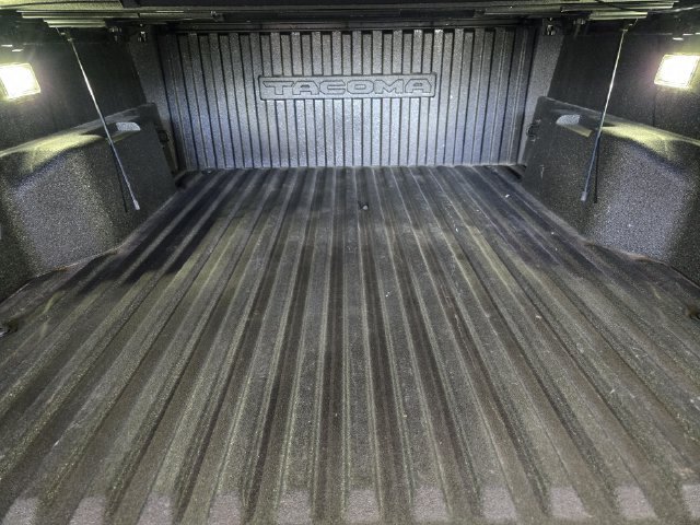 Used 2024 Toyota Tacoma TRD Sport AWD/4WD image 34