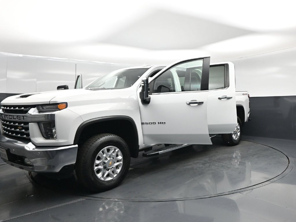 Used 2022 Chevrolet Silverado 2500 LTZ w/ Safety Package AWD/4WD image 32