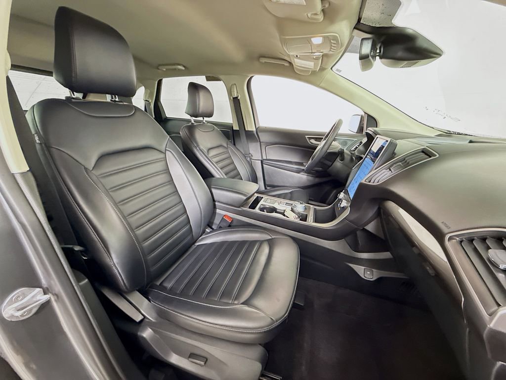 Certified 2024 Ford Edge SEL w/ Convenience Package image 28