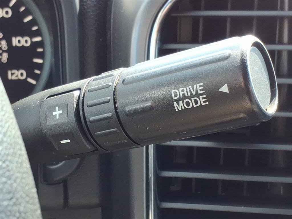 Certified 2019 Ford F150 XLT w/ Equipment Group 302A Luxury image 22