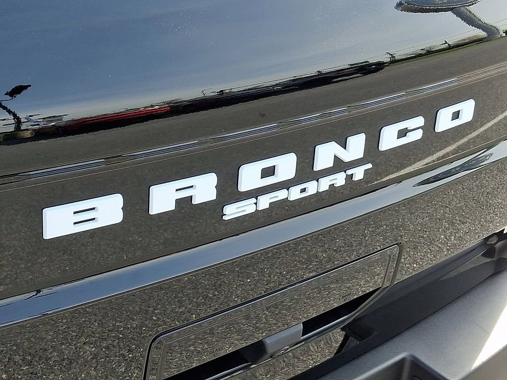 Certified 2024 Ford Bronco Sport Outer Banks w/ Tech Package AWD/4WD image 31
