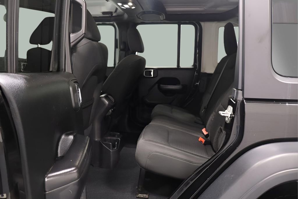 Used 2019 Jeep Wrangler Unlimited Sport S image 12