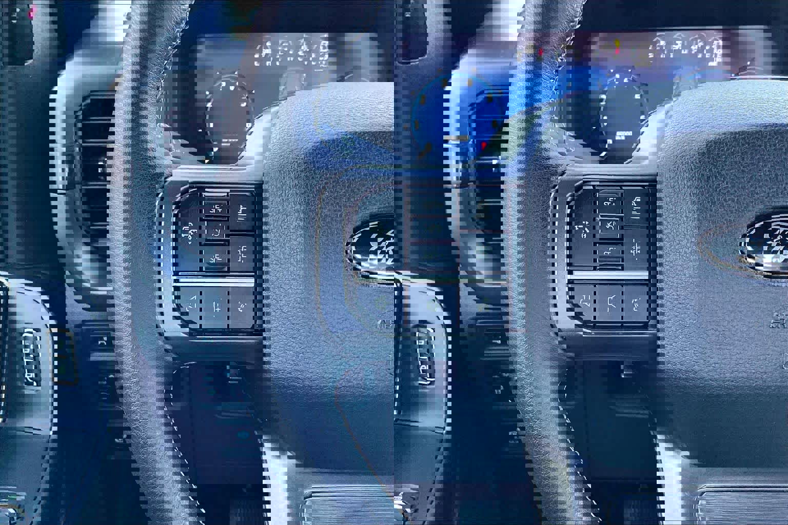 Certified 2024 Ford F150 XLT w/ Equipment Group 302A MID image 25