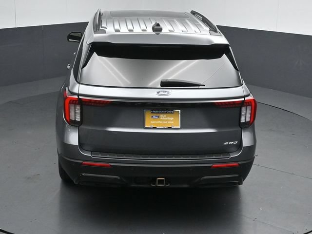 Certified 2025 Ford Explorer ST-Line AWD/4WD image 47