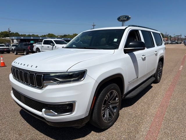 Used 2024 Jeep Wagoneer L 4WD w/ Premium Group I image 9