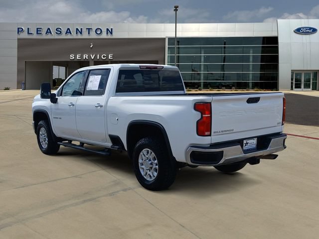 Used 2025 Chevrolet Silverado 2500 LTZ w/ LTZ Convenience Package AWD/4WD image 3