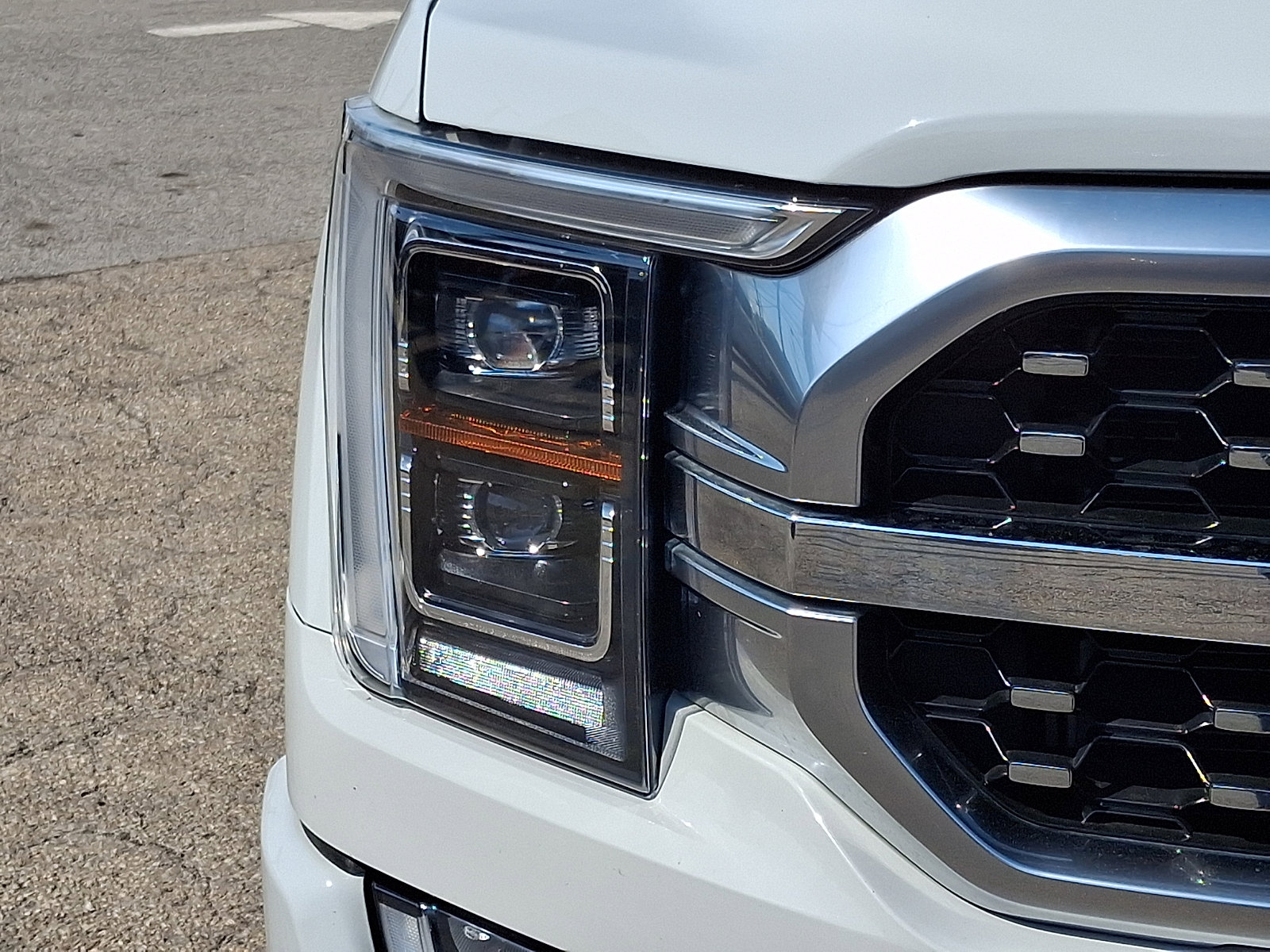 Certified 2023 Ford F150 Platinum w/ Equipment Group 701A High AWD/4WD image 9