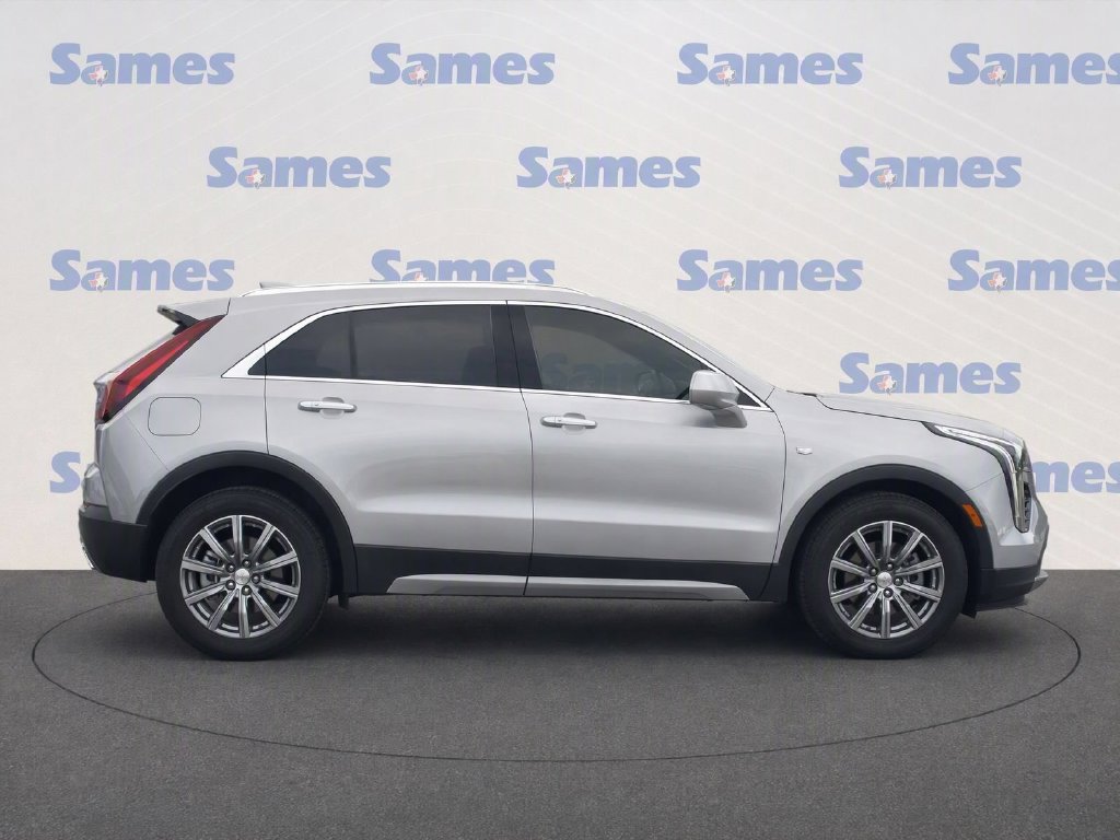 Used 2020 Cadillac XT4 Premium Luxury FWD image 8