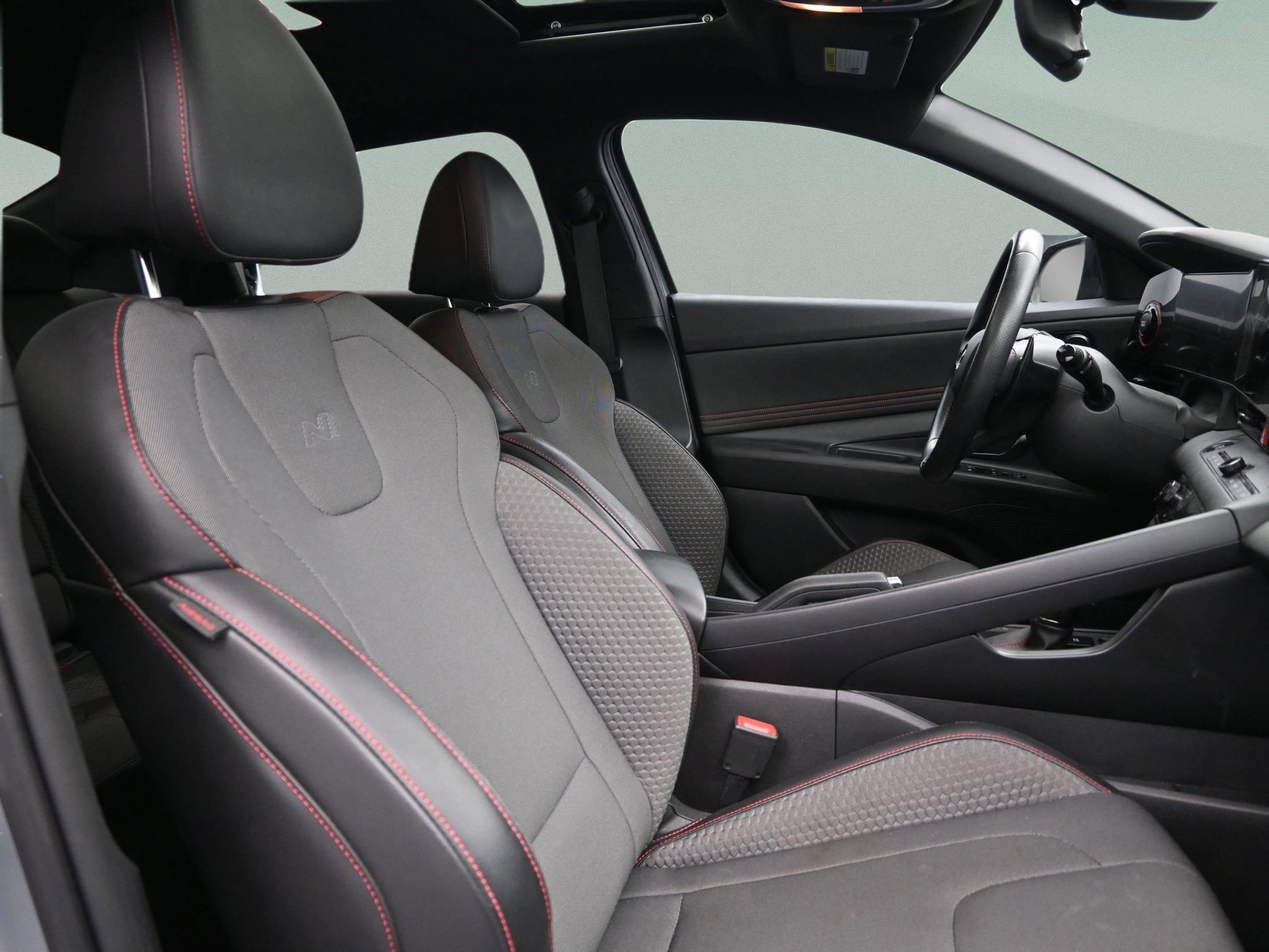 Used 2023 Hyundai Elantra N Line image 35