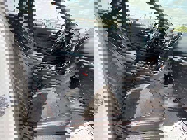 Certified 2024 Ford Edge ST-Line image 25