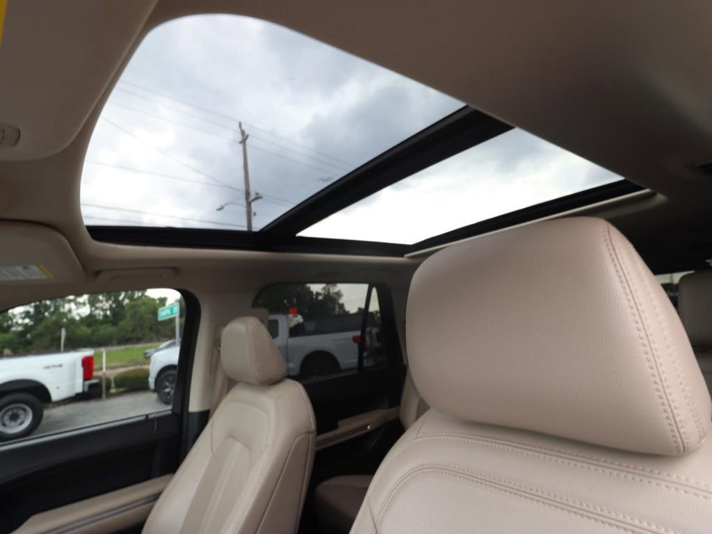 Certified 2023 Ford Expedition Max Limited image 10